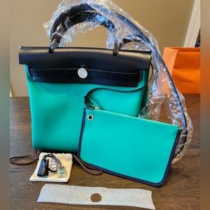 RARE Authentic NWT Hermès Herbag 31 Toile Officier Vache Menthe Marine P…